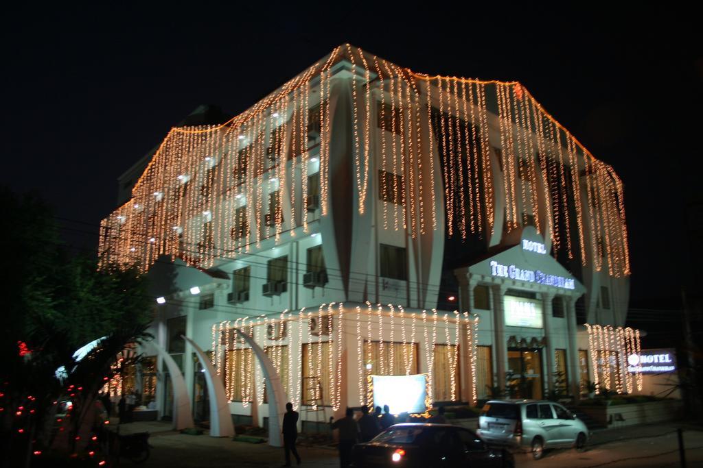 Hotel The Grand Chandiram Kota  Extérieur photo